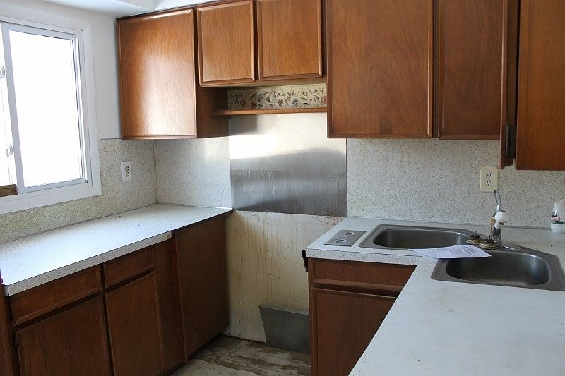 『TEN BEACH L』 10645 Ocean Beach Rd, Clarklake, MI 49234 | Zillow