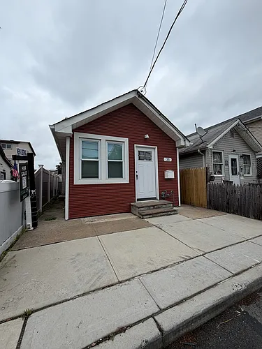 35 Milbank Rd Photo 1
