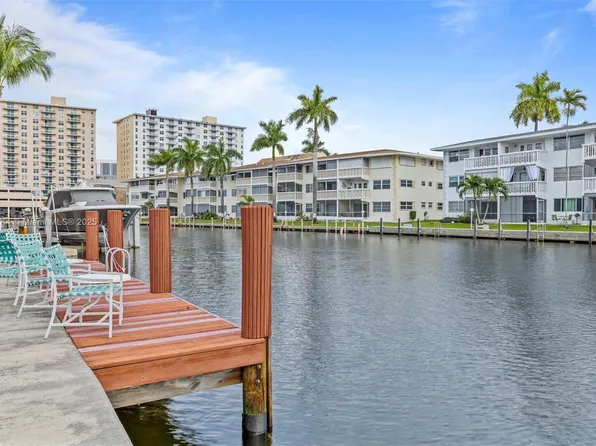 501 Blue Heron Dr APT 202A, Hallandale Beach, FL 33009