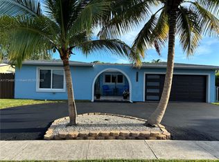 8570 NW 20th Ct, Sunrise, FL 33322