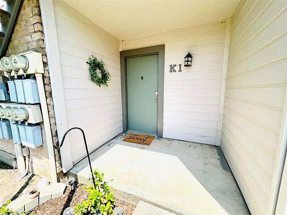 2nd image of 3220 69th Street #K1
