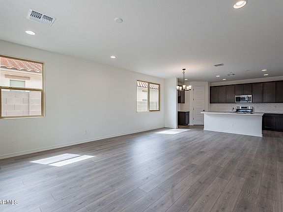 5th image of 39965 W BUNKER Drive