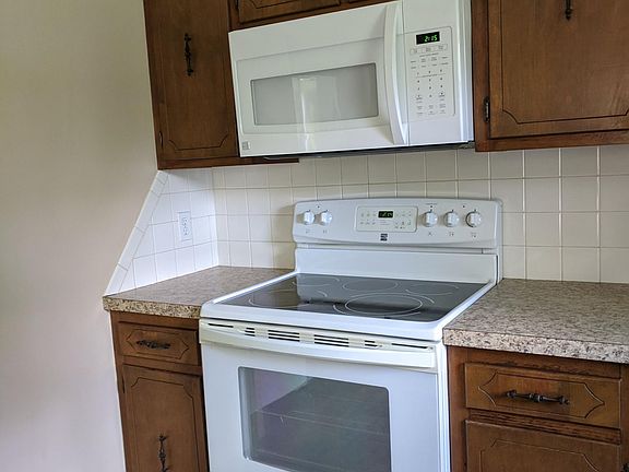 Smooth Surface Stove/Microwave