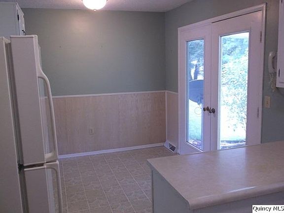 Home for Sale in Quincy, IL $95,000
