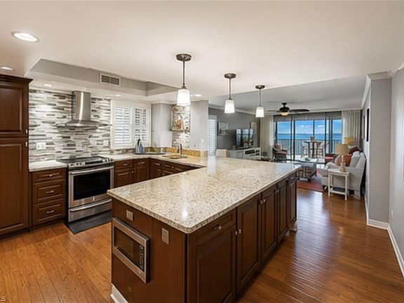 3rd image of 3350 N Key DR #701