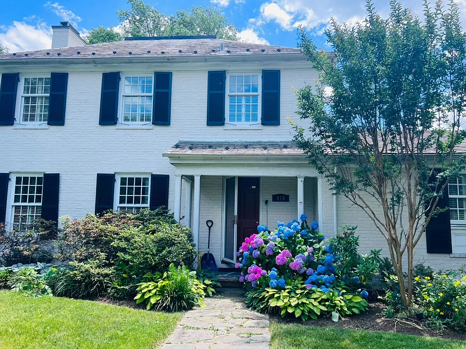 115 E Northern Pkwy