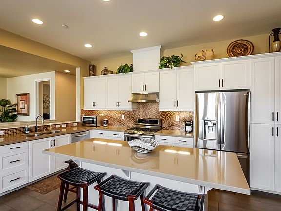 3rd image of 146 Borrego Dr