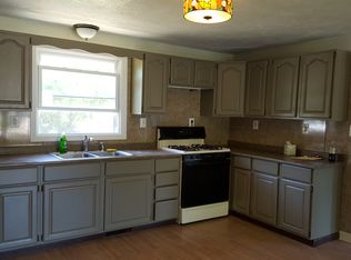 133 E Grove St, Middleboro, MA 02346