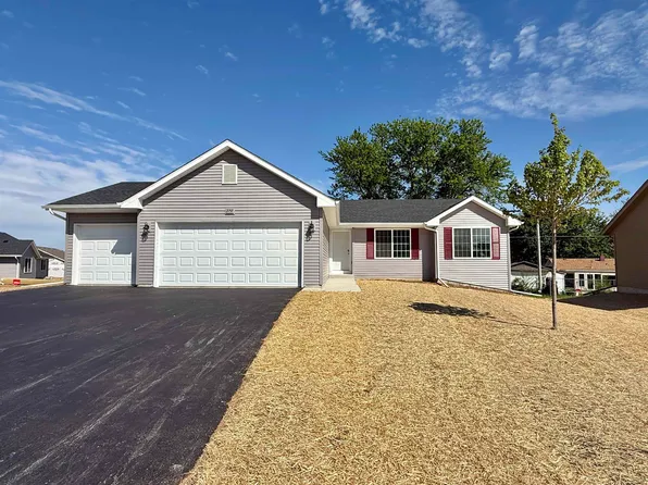 2157 Christilla Dr, Beloit, WI 53511