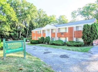138-154 Woodhill Dr, Rochester, NY 14616