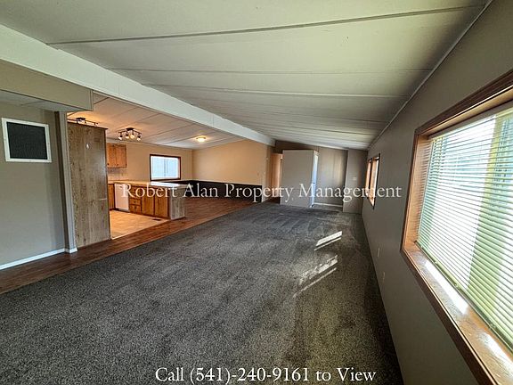 3rd image of 447 SW 5th St