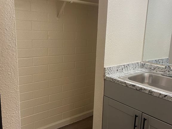 2nd image of 555 N Stewart St #128