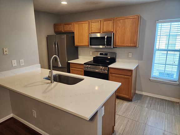 4th image of 4322 Upper Union Rd #1