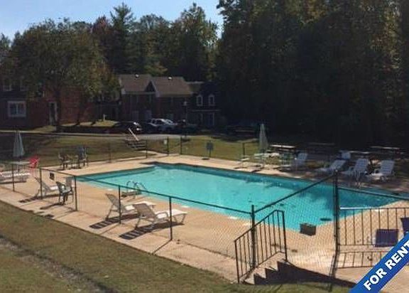 Community Pool - with new fitness center!
