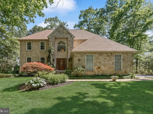 42 Deer Haven Dr, Mullica Hill, NJ 08062