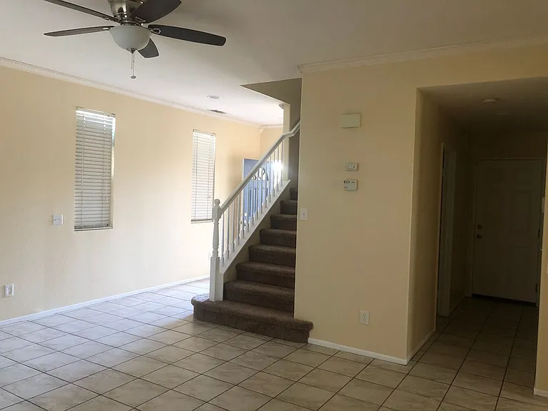 26102 Blazer Ct — Photo 3