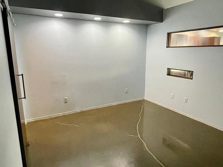 400 Salem Ave #1-C — Photo 7