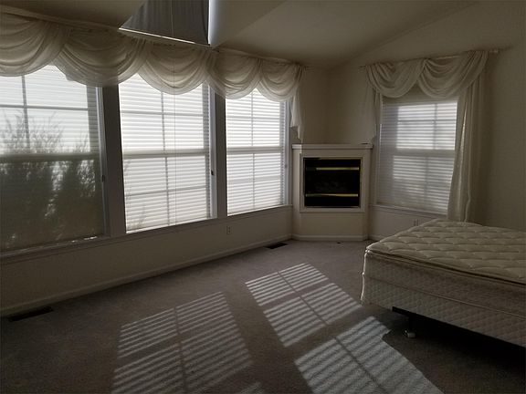 2nd image of 2305 Trailcrest Dr