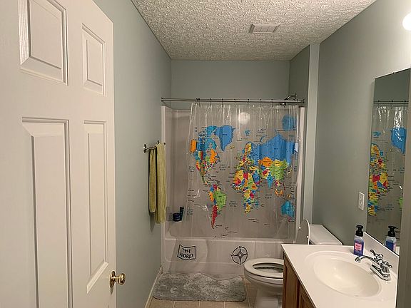 4th image of 755 Whippoorwill Ln