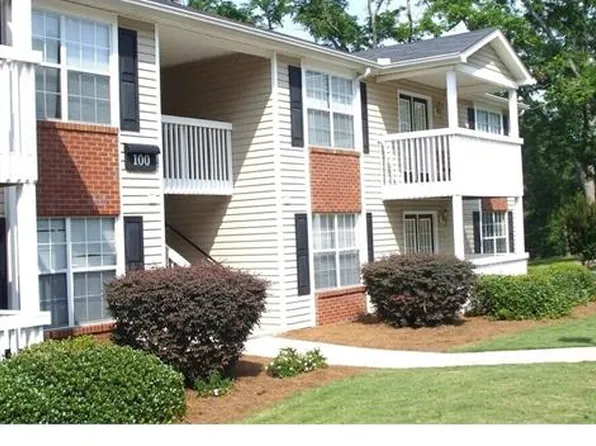 1929 Adkins Pl, Macon, GA 31217