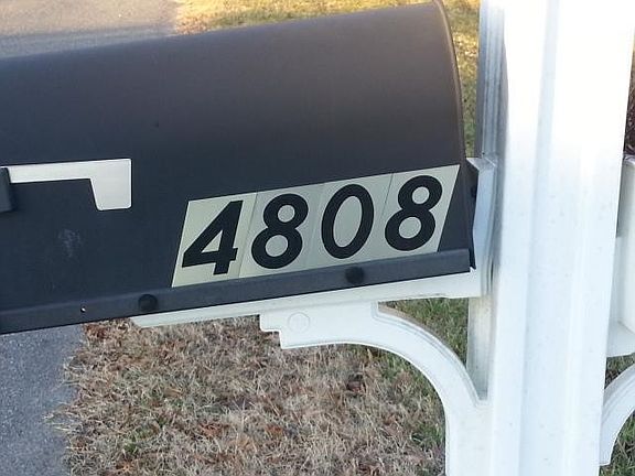 2nd image of 4808 Niagra Ct