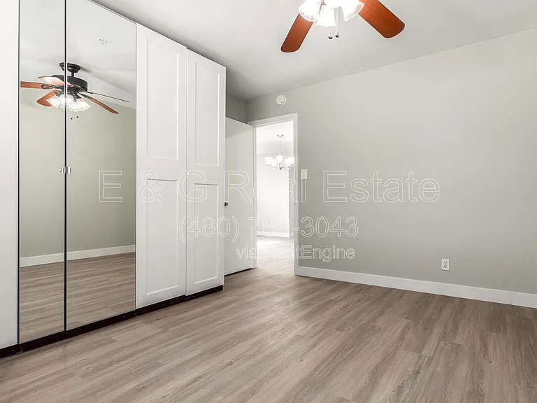 1332 N 71st St — Photo 28