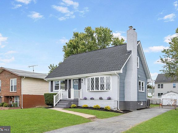 3rd image of 5923 Leewood Ave