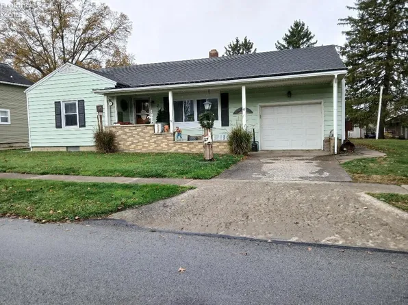 41 Milan Ave E, Monroeville, OH 44847