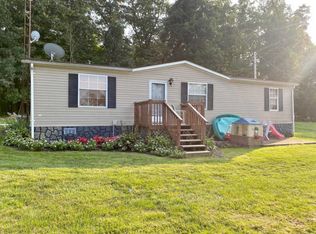 3581 Van Winkle Rd, Walhonding, OH 43822