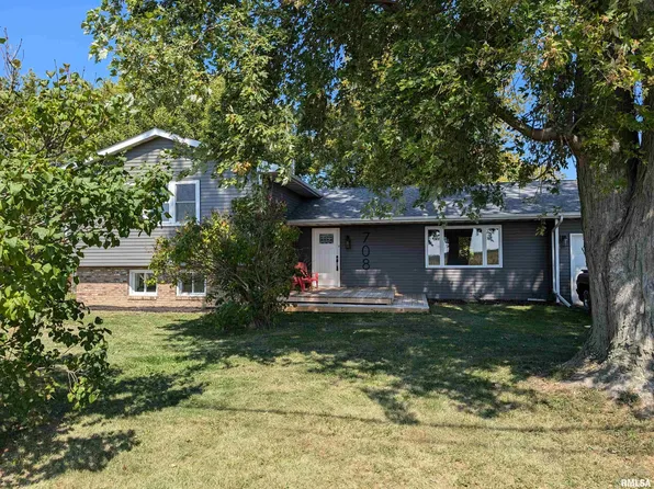 708 W Muller Rd, East Peoria, IL 61611