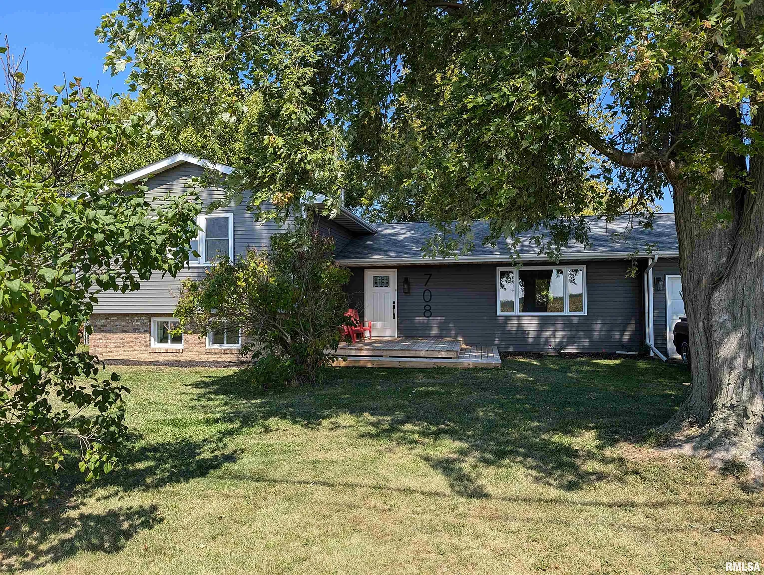 708 W Muller Rd photo 1