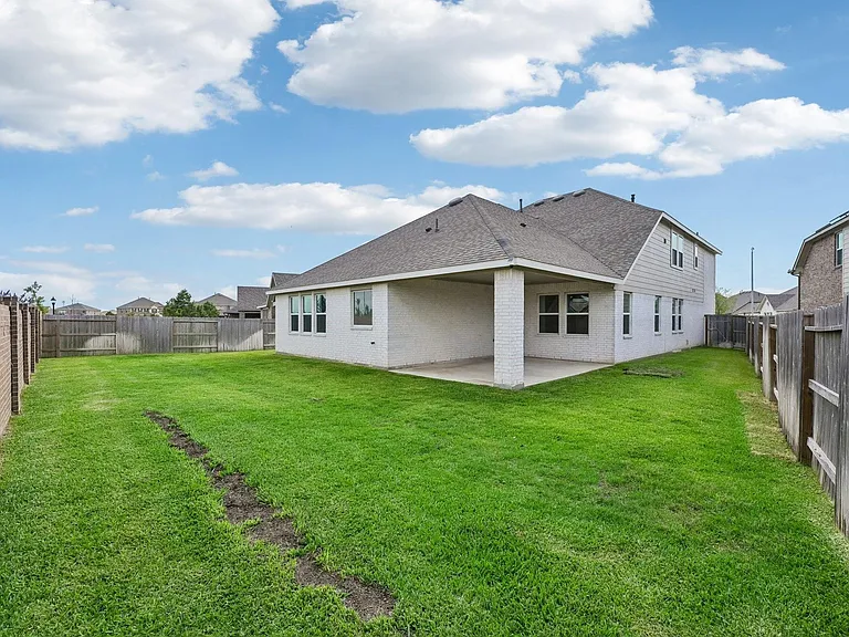 7818 Palm Glade Dr — Photo 34