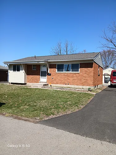 4048 E Livingston Ave Photo 1