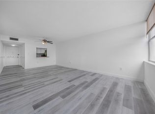 1300 NE Miami Gardens Dr APT 512E, Miami, FL 33179