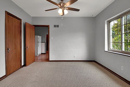 5th image of 6401 Nottingham Ave APT 2E