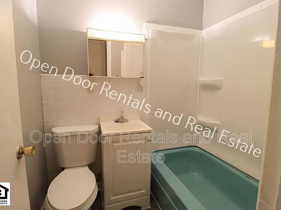 5th image of 411 E Quincy St APT 202