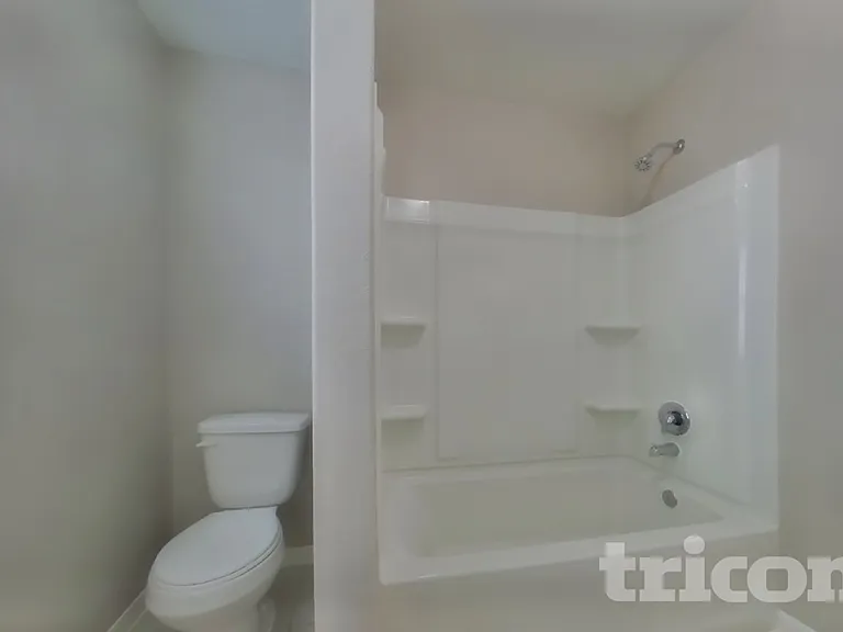 916 American Monarch Dr — Photo 16