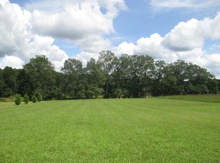 675 The Bear Blvd, Tamassee, SC 29686