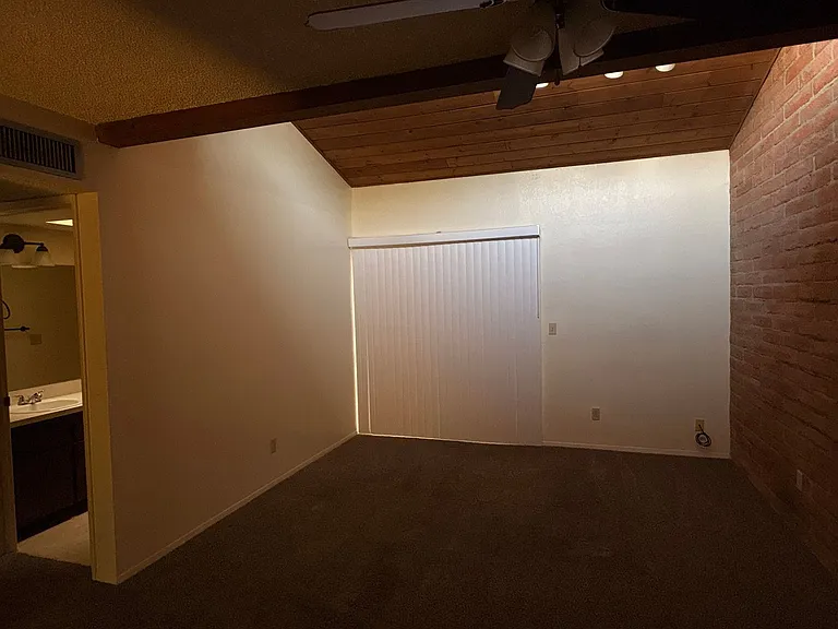 3708 N Country Club Rd #A-D — Photo 3