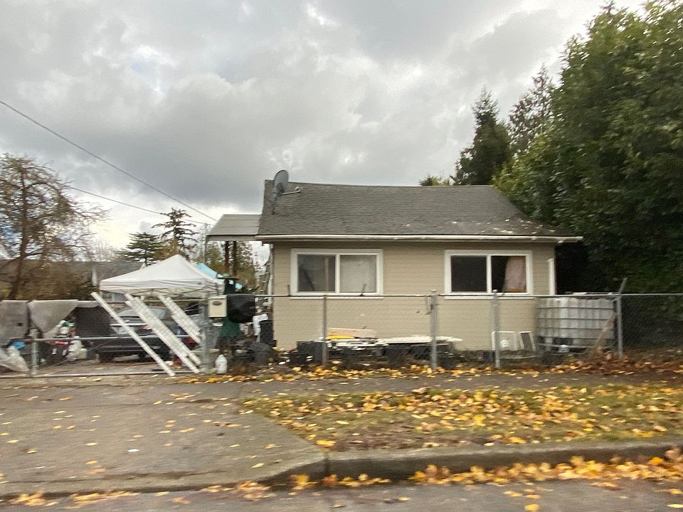 1st image of 6712 42nd Ave S