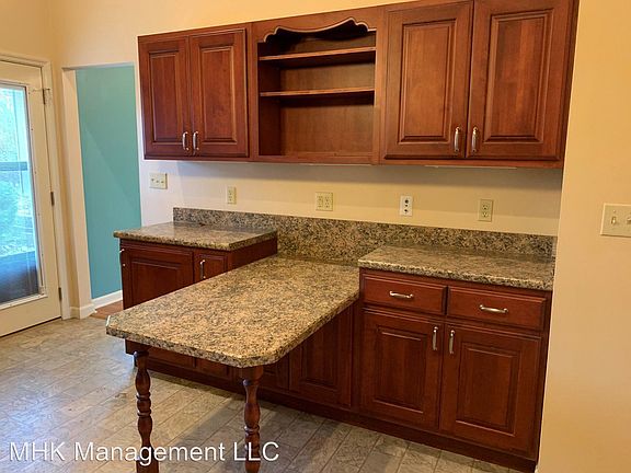 3rd image of 6697 Blossomwood Dr