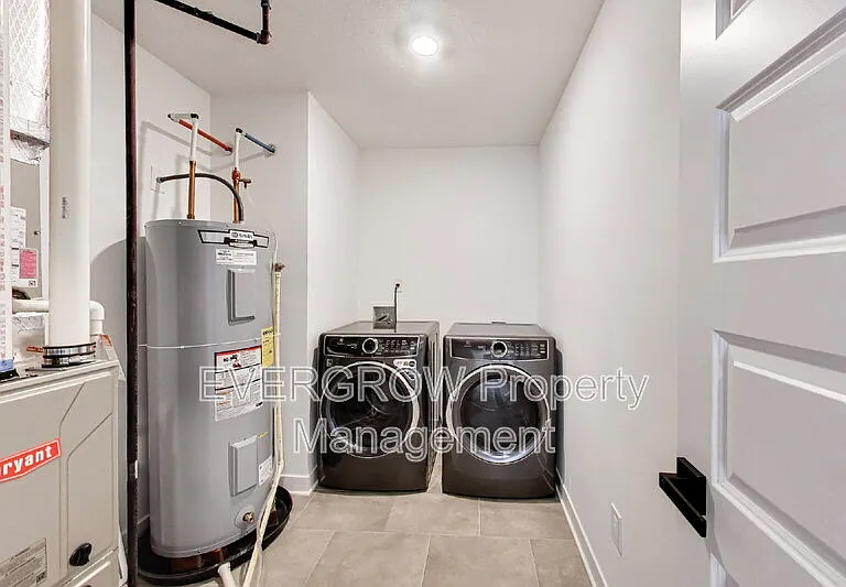 4543 Nokes Pl — Photo 40