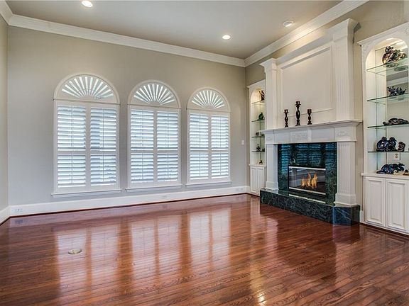 5th image of 3621 Quail Hollow St