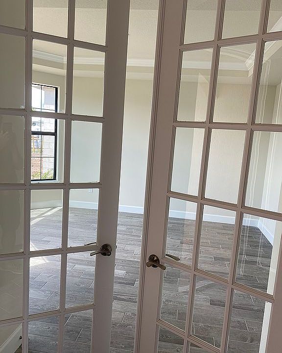 1st image of 4813 Overton Cir