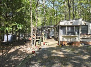 1855 Glenwood Ln #911-107, Milford, PA 18337