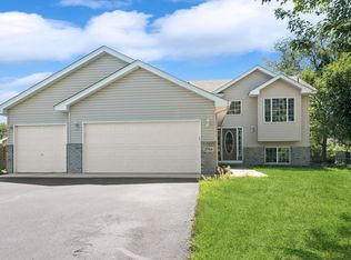 2754 233rd Ln NW, Saint Francis, MN 55070