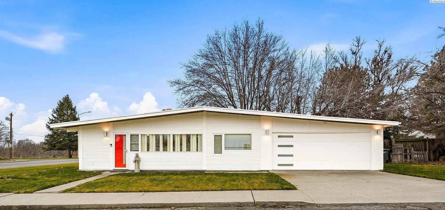 115 N Yelm St photo 1