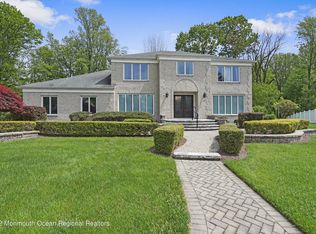 8 Rand Ct, Marlboro, NJ 07746