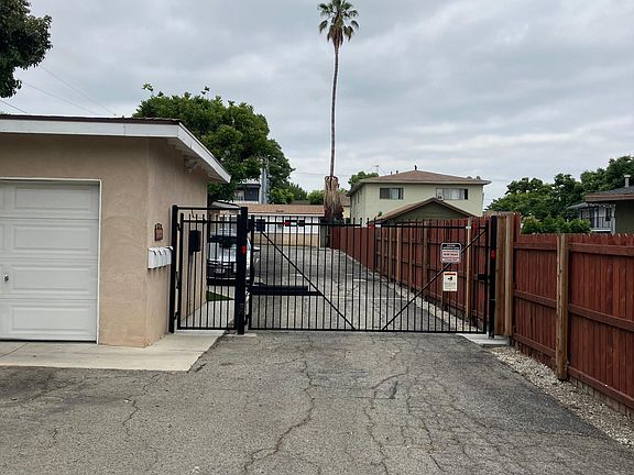 Security gate