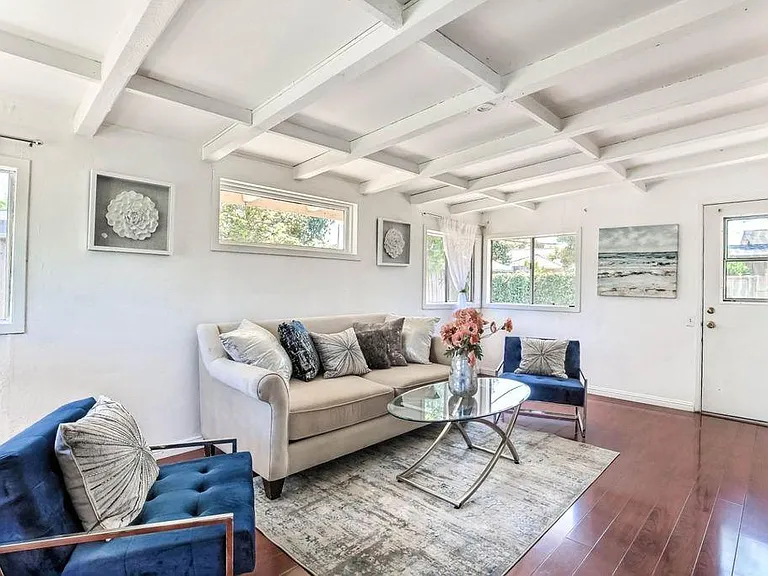 18594 Loree Ave — Photo 4